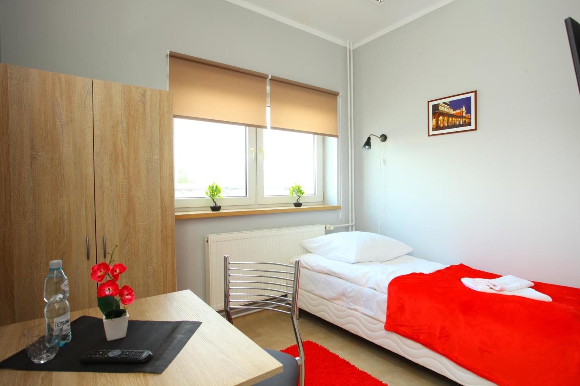 Hostel Bazar คราคูฟ ภายนอก รูปภาพ